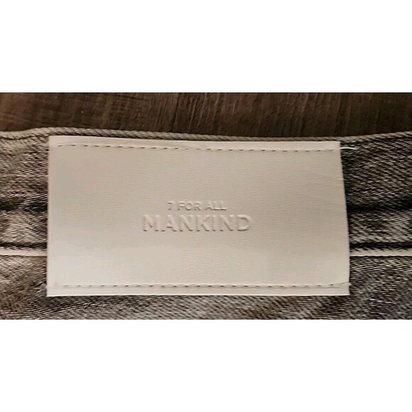 NWT Seven For All Mankind Women’s Sz 31 The Easy James Jean Shorts Grey Bermuda - Picture 7 of 14